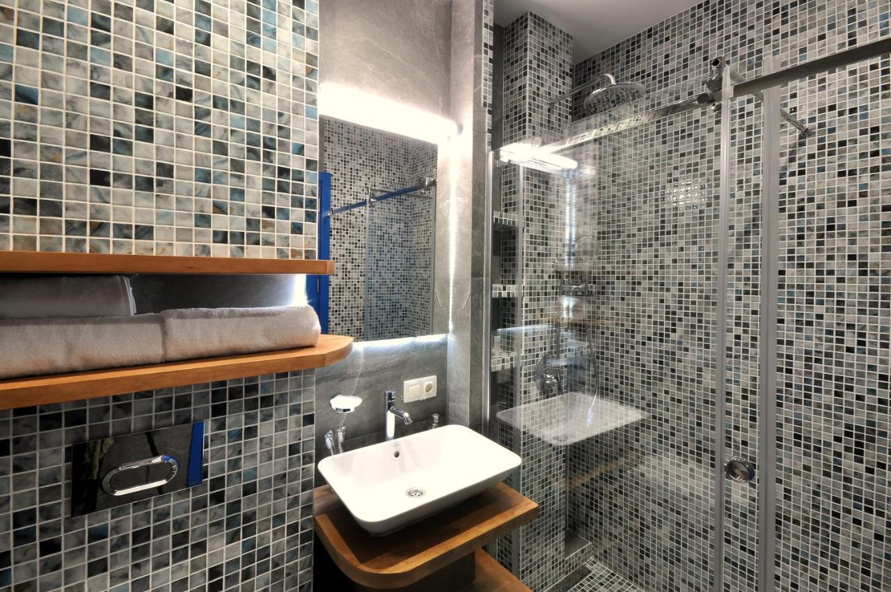Modern Apartments Τυφλίδα Εξωτερικό φωτογραφία