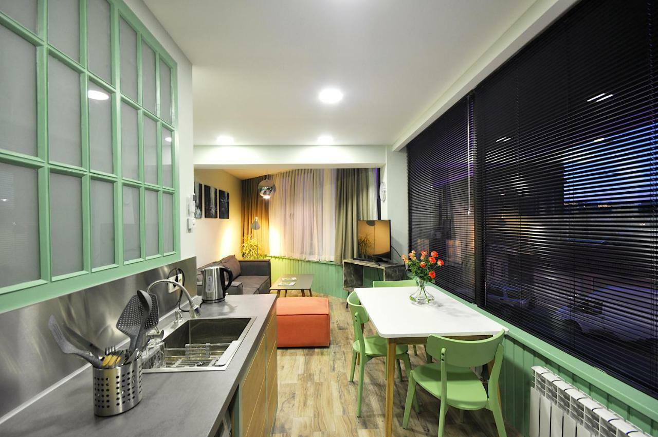 Modern Apartments Τυφλίδα Εξωτερικό φωτογραφία